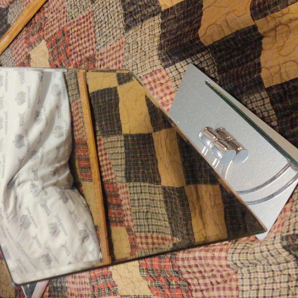 Table mirror